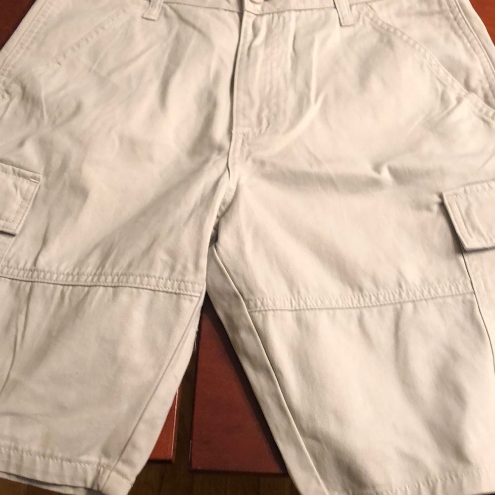 NWT Pair of Wrangler Size 30 Mens Cargo Shorts